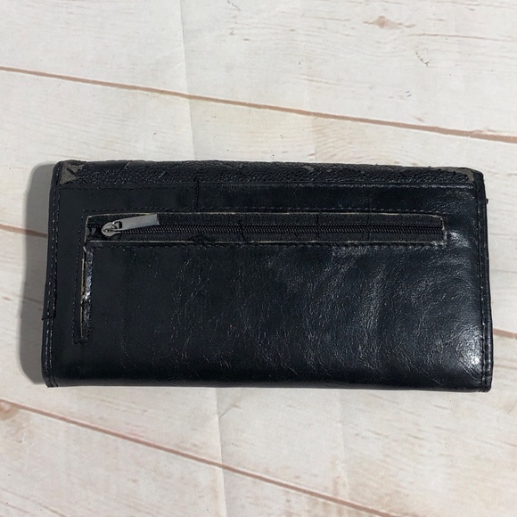 Betty Boop Black tri fold Wallet - Picture 2 of 11